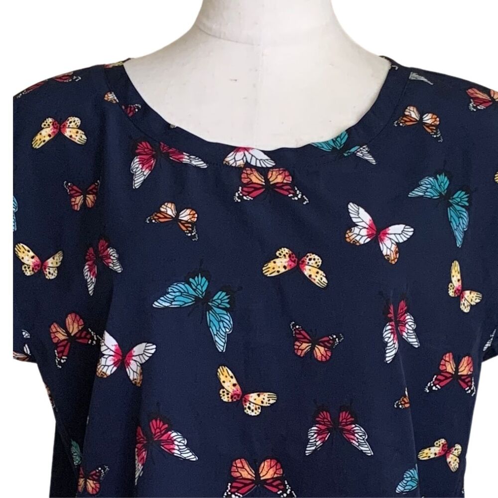 Abercrombie & Fitch Butterfly Print Blouse Size M Navy Short Sleeve Keyhole Back - Picture 3 of 11